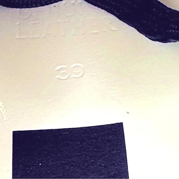 Golden goose black sneaker size 39 - Picture 8 of 8